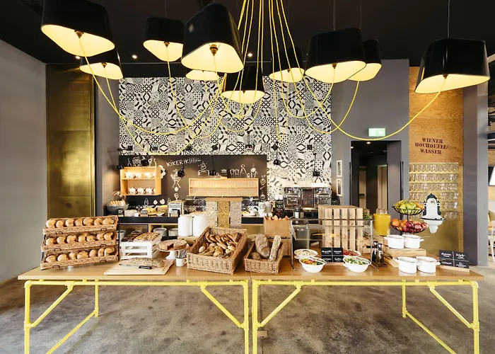 Hotel Schani Hauptbahnhof 4*